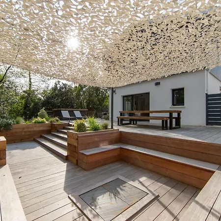 Holiday home Du Plantier A Les Bains *