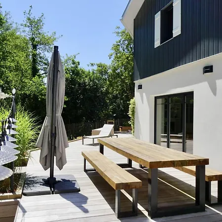 Du Plantier A Les Bains بيت للعطل أنديرنو لي بان