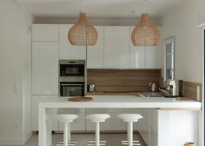 Du Plantier A Les Bains *