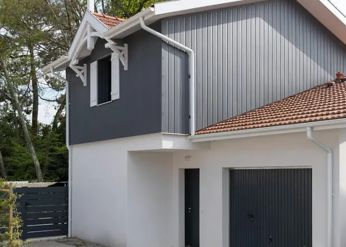 Du Plantier A Les Bains أنديرنو لي بان