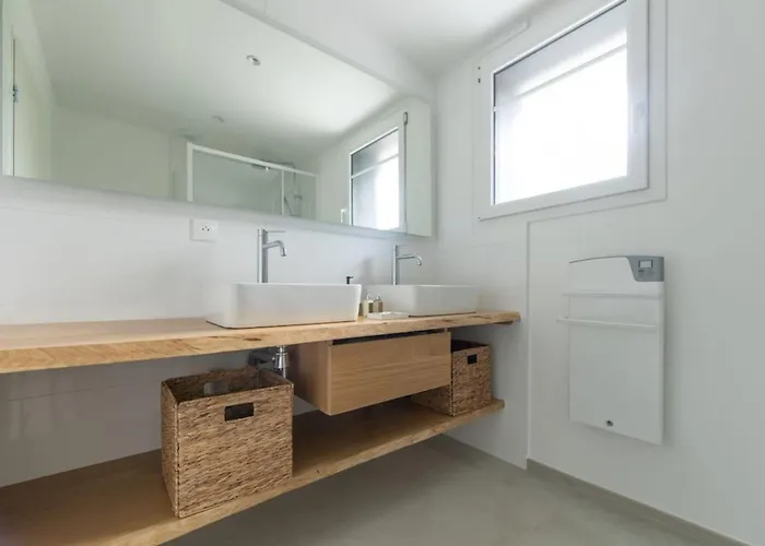 Du Plantier A Les Bains