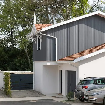 Du Plantier A Les Bains Ferienhaus *