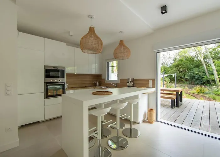 Du Plantier A Les Bains * Andernos-les-Bains